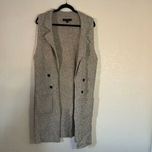 Love Tree Gray Sleeveless Cardigan Vest